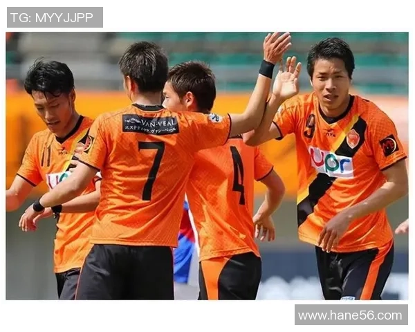 清水鼓动与爱媛FC激战正酣谁能在这场对决中笑到最后